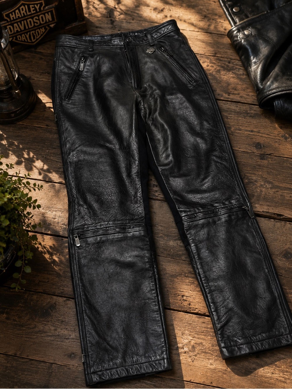Rare Vintage Harley-Davidson Leather Motorcycle Riding Pants Style 97400-01VW